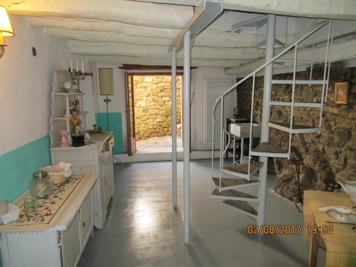 Viandanti, Artisti E Sognatori Acomodação com café da manhã Comano  Exterior foto