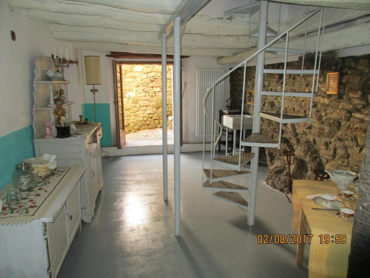 Viandanti, Artisti E Sognatori Acomodação com café da manhã Comano  Exterior foto